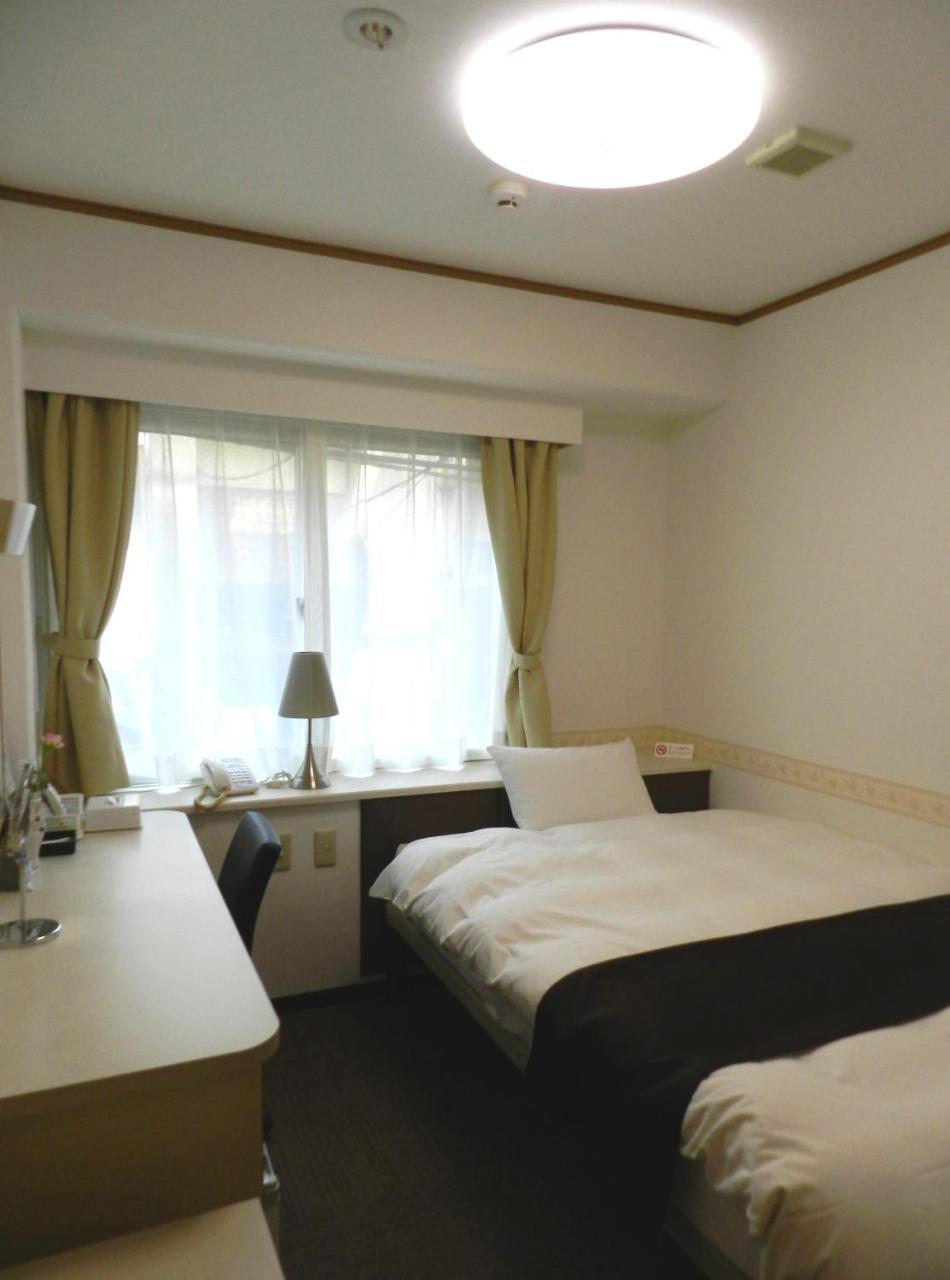 Hotel Sambancho Matsuyama  Exteriör bild